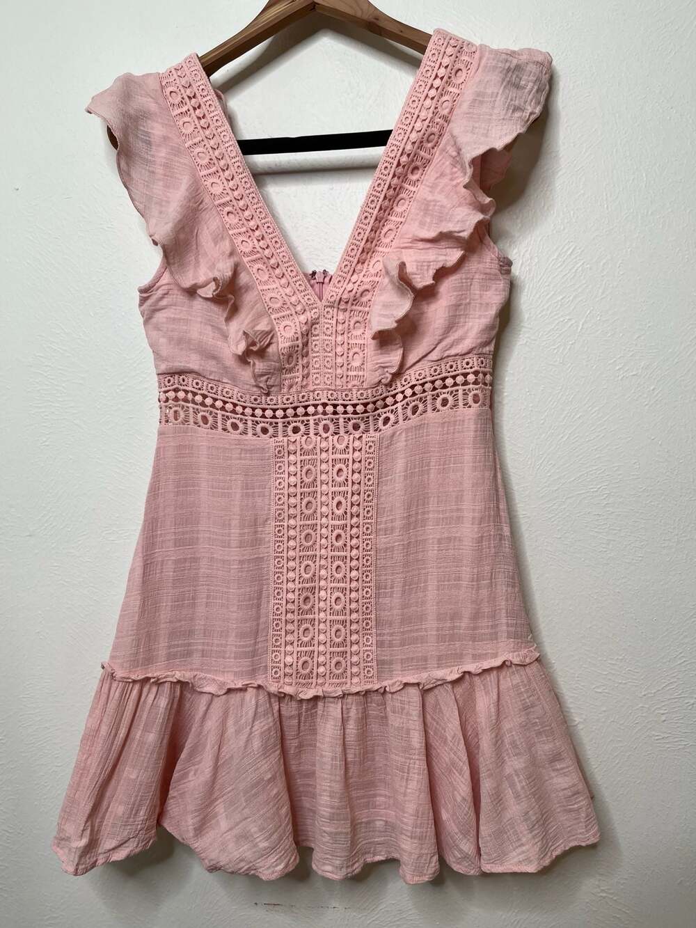 Mi Ami Light Pink Ruffled V-Neck Mini Dress with Crochet Trim Detail
